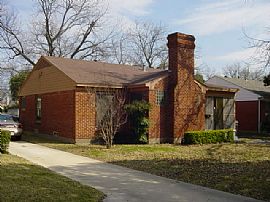 Cozy Cottage in Love Field/Oak Lawn area in Dallas, TX