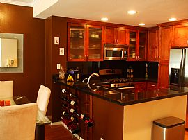 Modern Condo w/Everything AVAILABLE NOW in Los Angeles, CA