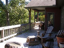 Lake View Home in Blue Eye, MO (Photo 4 of 5)