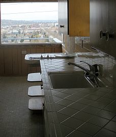 Ballard bowl 3 bed 1 bath Olympics view in Seattle, WA (Photo 4 of 4)