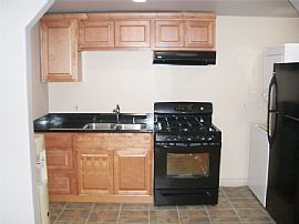 $1,495.00 SHERMAN OAKS - LUXURIOUS NEW 1 in Sherman Oaks, CA (Photo 6 of 6)