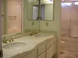 Spacious beautiful house in S. D.Bar in Diamond Bar, CA (Photo 4 of 6)