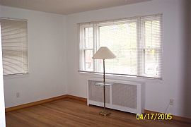 Metuchen - Good for NYC commuters  in Metuchen, NJ (Photo 2 of 5)