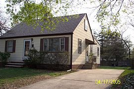 Metuchen - Good for NYC commuters  in Metuchen, NJ (Photo 5 of 5)