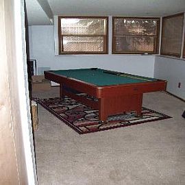 Four Bedroom Single Family Home in Denver, CO (Photo 3 of 5)