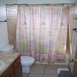 Four Bedroom Single Family Home in Denver, CO (Photo 5 of 5)