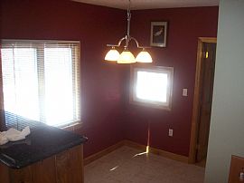 Beaultifully renovated ranch in Sudbury, MA (Photo 3 of 4)