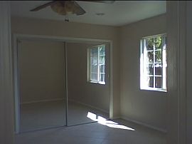 NEW LARGE SINGLE/STUDIO, BILLS INCLUDED in Bixby Knolls, CA (Photo 1 of 6)