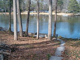 Beautiful Lake Front Home for Rent in Jonesboro, GA (Photo 4 of 6)