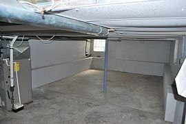 Nice 2 Bedreoom Duplex in Wyandotte, MI (Photo 5 of 5)