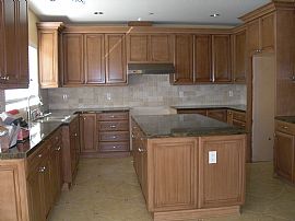 LUXURIOUS 6+BDS HOME in Woodland Hills, CA (Photo 5 of 6)