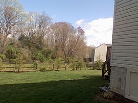 Exceptionally Beatutiful Home in Waldorf, MD (Photo 2 of 6)