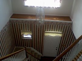 Exceptionally Beatutiful Home in Waldorf, MD (Photo 3 of 6)