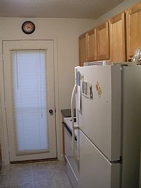 2 Bedroom Apt in quiet complex in Wallingford, CT (Photo 5 of 5)