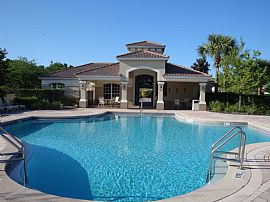 Luxurious, Spacious Townhome in Orlando, FL