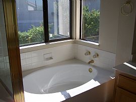 Antioch Corner Home in Antioch, CA (Photo 4 of 6)