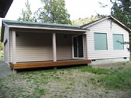 Gorgeous setting on Deschutes River! in Crooked River Ranch, OR (Photo 6 of 6)