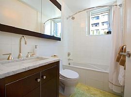 Furnished 1 Bedroom Apartment on 301 W 5 in New York, NY (Photo 2 of 5)