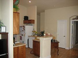 WONDERFUL CUSTOM TOWNHOME in Henderson, NV