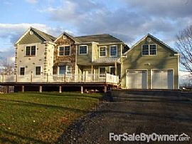 Off campus Student Housing in Newburgh, NY