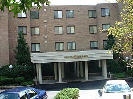 OAK HILL CONDOMINIUMS, PENN VALLEY in Penn Valley, PA