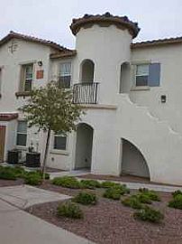 Fabulous Dual Master Condo in Henderson, NV (Photo 4 of 4)