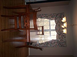 Nice Single Family Home in Frederick, MD (Photo 2 of 4)