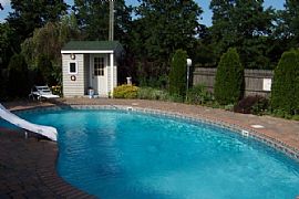 Nice house for rent in a great neighborh in Wantagh, NY (Photo 2 of 2)