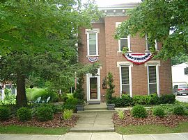 Gorgeous Historic Home, Fully Furnished in Westerville, OH