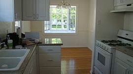 3 BR Encino Gem in Encino, CA (Photo 2 of 5)