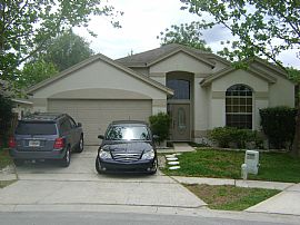 3br2ba - 1700 SQFT/Semi Furnished/NEW AC in Orlando, FL