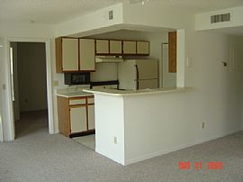 2BR/2BA Tradewinds Condo** Great Price in Orlando, FL (Photo 5 of 6)