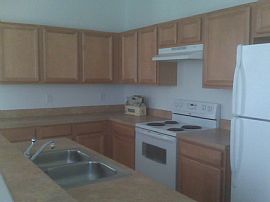 3BR/2BA Avalon Park Home!! MUST SEE in Orlando, FL (Photo 5 of 6)