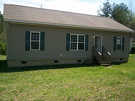 BEAUTIFUL 3 BEDROOM 2 FULL BATH FOR RENT in Charlotte, NC