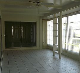 20 Min to Beach  2-2-1 Pt Charlotte Home in Port Charlotte, FL (Photo 2 of 6)