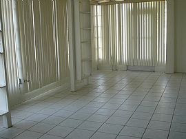 20 Min to Beach  2-2-1 Pt Charlotte Home in Port Charlotte, FL (Photo 6 of 6)