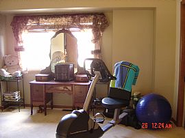 Lovely 4 bedrom single family home in Centennial, CO (Photo 5 of 6)