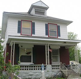 4 bedrooms,2 bathrooms house for rent in Kansas City, MO