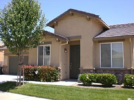 Beautiful New Houses For For Rent- 55+.  in Sacramento, CA