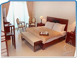 Luxurious 3 bedrooms apartment Dubai in Derry, NH (Photo 3 of 4)