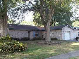 Breathtaking 4/2 House with Jacuzzi in Tampa, FL