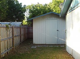 Breathtaking 4/2 House with Jacuzzi in Tampa, FL (Photo 5 of 6)