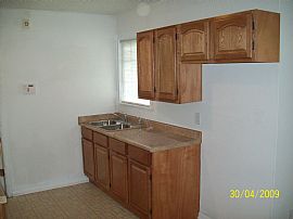 Family Home with recent renovations in San Antonio, TX (Photo 4 of 6)