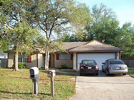 3BR-2BA - 2 Car Garage, Quiet Neigborhood in Ocean Springs, MS