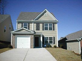 Nice Home In Swim & Tennis Community in Lawrenceville, GA