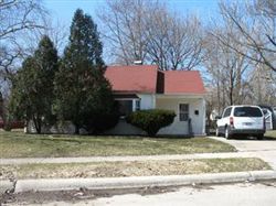 Newly-renovated 3 BD 1 BR House in Oak Park, MI