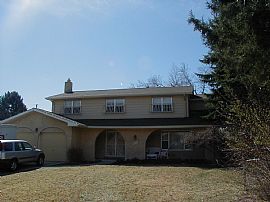 Gorgeous, Executive Home Finished Bsmt in Denver, CO