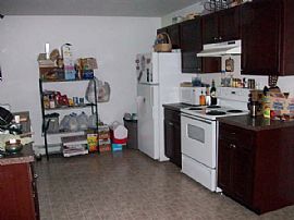 3 BR, 2 Bath Spacious Townhouse in Dover, NH (Photo 1 of 3)