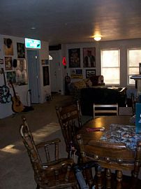 3 BR, 2 Bath Spacious Townhouse in Dover, NH (Photo 2 of 3)