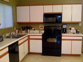 Immaculate 2 bed/2 bath Home by Westgate in Phoenix, AZ (Photo 2 of 6)